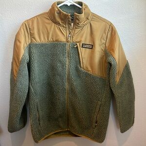 Boys youth under Armour Sherpa zip up jacket